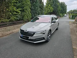 Grau Gebraucht 2021 Skoda Superb SportLine Kombi | 26.000 € (Guter Preis)