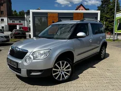 Silber Gebraucht 2013 Skoda Yeti Adventure SUV | 9.490 € (Etwas zu teuer)