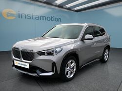 Silber Neu 2025 BMW iX1 xLine SUV | 51.299 € (Etwas zu teuer)