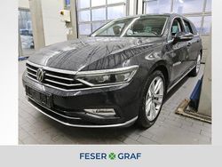 Deep black perleffekt Gebraucht 2022 VW Passat Elegance Kombi | 26.740 € (Fairer Preis)