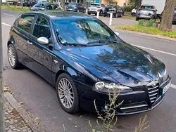 Schwarz Gebraucht 2006 Alfa Romeo 147 Kleinwagen | 2.999 €