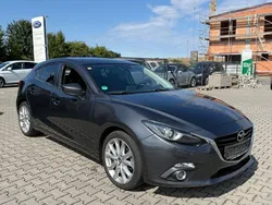 Grau Gebraucht 2015 Mazda 3 Sports-Line Limousine | 8.750 € (Fairer Preis)