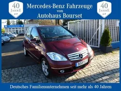 Rot Gebraucht 2010 Mercedes A160 Avantgarde Van / Kleinbus | 10.900 €