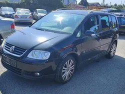 Schwarz Gebraucht 2006 VW Touran Highline Van / Kleinbus | 1.499 € (Superpreis)