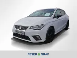 Weiß Gebraucht 2024 Seat Ibiza FR Limousine | 19.980 € (Guter Preis)