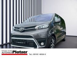 Grau Gebraucht 2023 Toyota Proace Verso Team Kombi | 42.780 € (Teuer)