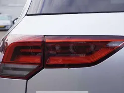 Silber Gebraucht 2020 VW Golf VIII Life Limousine | 19.800 € (Etwas zu teuer)