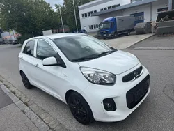 Weiß Gebraucht 2016 Kia Picanto Spirit Kleinwagen | 4.150 € (Guter Preis)