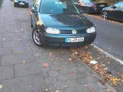 Grau Gebraucht 2001 VW Golf IV Limousine | 1.399 € (Fairer Preis)