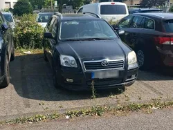Gebraucht 2006 Toyota Avensis Kombi | 1.500 €