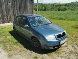 Blau Gebraucht 2003 Skoda Fabia Classic Kombi | 500 € (Guter Preis)