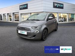 Grau Gebraucht 2022 Fiat 500e La Prima Limousine | 17.490 € (Fairer Preis)