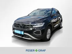 Deep black perleffekt Gebraucht 2023 VW T-Roc Life SUV | 22.940 € (Fairer Preis)