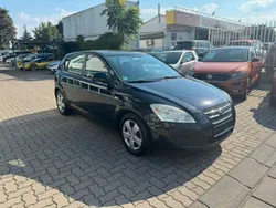 Schwarz Gebraucht 2009 Kia Ceed EX Limousine | 3.699 € (Etwas zu teuer)