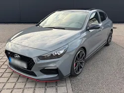 Grau Gebraucht 2020 Hyundai i30 Limousine | 24.400 € (Guter Preis)