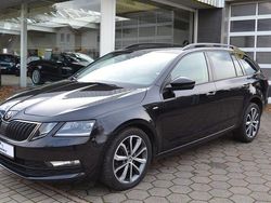 Schwarz Gebraucht 2018 Skoda Octavia Drive Kombi | 9.995 €