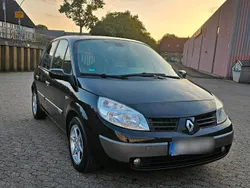 Braun Gebraucht 2003 Renault Mégane II Limousine | 2.999 € (Teuer)