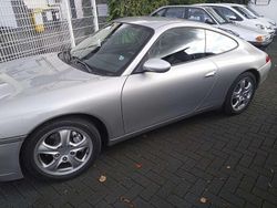 Arktissilbermetallic Gebraucht 1999 Porsche 911 Carrera 4 Coupé | 36.890 € (Superpreis)
