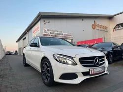 Weiß Gebraucht 2018 Mercedes C220 Avantgarde Kombi | 17.499 €