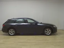 Schwarz Gebraucht 2022 Audi A4 Basis Kombi | 18.880 € (Superpreis)