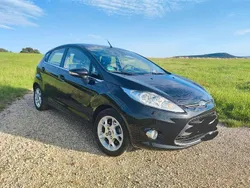 Schwarz Gebraucht 2012 Ford Fiesta Trend Kleinwagen | 4.500 € (Fairer Preis)