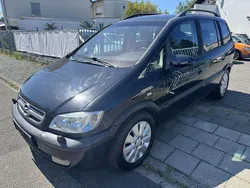 Schwarz Gebraucht 2003 Opel Zafira Elegance Van / Kleinbus | 2.250 € (Fairer Preis)