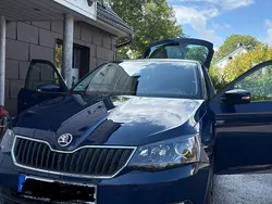 Blau Gebraucht 2017 Skoda Fabia Drive Limousine | 8.299 € (Fairer Preis)