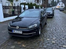 Schwarz Gebraucht 2020 VW Golf VII Kombi | 11.890 € (Guter Preis)