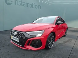 Rot Gebraucht 2024 Audi RS3 Sport Kleinwagen | 59.690 € (Superpreis)