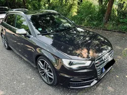 Braun Gebraucht 2014 Audi S3 Limousine | 22.500 € (Guter Preis)