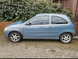 Grau Gebraucht 2006 Opel Corsa Kleinwagen | 850 € (Superpreis)