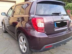 Braun Gebraucht 2009 Toyota Urban Cruiser Van / Kleinbus | 4.000 € (Superpreis)