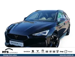 Weiß Gebraucht 2022 Cupra Leon Limousine | 28.970 € (Etwas zu teuer)