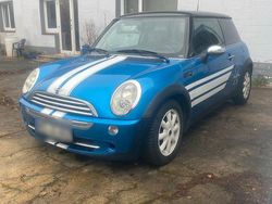 Gebraucht 2006 Mini Cooper Kleinwagen | 1.949 €