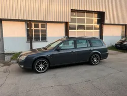 Grau Gebraucht 2005 Ford Mondeo Kombi | 2.700 € (Fairer Preis)