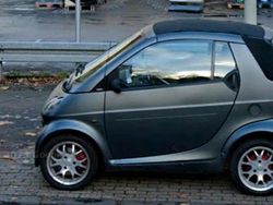Schwarz Gebraucht 2002 Smart ForTwo Cabrio Brabus Cabrio | 650 €