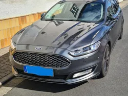 Grau Gebraucht 2017 Ford Mondeo Vignale Kombi | 17.500 € (Fairer Preis)