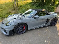 Grau Gebraucht 2025 Porsche 718 Boxster Cabrio | 159.500 €