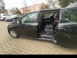 Schwarz Gebraucht 2018 Ford Grand C-Max Titanium Van / Kleinbus | 13.800 € (Fairer Preis)