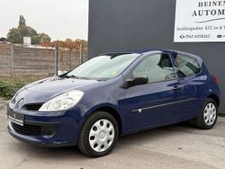 Blau Gebraucht 2009 Renault Clio II Extreme Kleinwagen | 4.000 € (Etwas zu teuer)