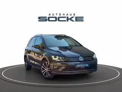 Grau Gebraucht 2016 VW Golf Sportsvan Comfortline Van / Kleinbus | 14.485 € (Fairer Preis)