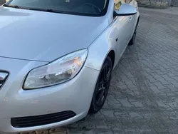 Grau Gebraucht 2010 Opel Insignia Sport Kombi | 3.199 € (Fairer Preis)