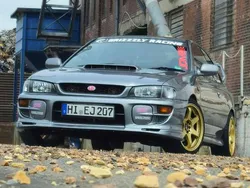Silber Gebraucht 1998 Subaru Impreza Coupé | 69.999 €