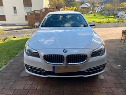 Andere farben Gebraucht 2016 BMW 520 Comfort Edition Limousine | 20.500 €