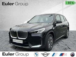 Schwarz ii Gebraucht 2023 BMW iX1 Performance SUV | 34.399 € (Fairer Preis)