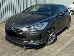 Grau Gebraucht 2014 Citroën DS5 Sport Chic Kleinwagen | 9.000 € (Fairer Preis)