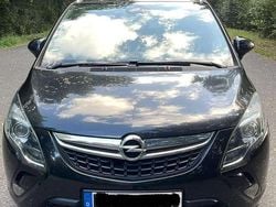 Schwarz Gebraucht 2012 Opel Zafira Tourer Van / Kleinbus | 3.000 € (Guter Preis)
