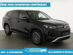 Grenadill schwarz metallic Neu 2025 VW Tayron Pro SUV | 42.895 € (Etwas zu teuer)