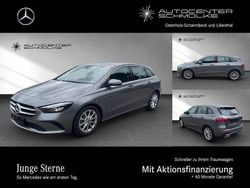 Lack mountaingrau Gebraucht 2022 Mercedes B200 Progressive Van / Kleinbus | 27.879 € (Fairer Preis)