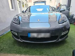 Grau Gebraucht 2011 Porsche Panamera Turbo S Limousine | 40.000 €
